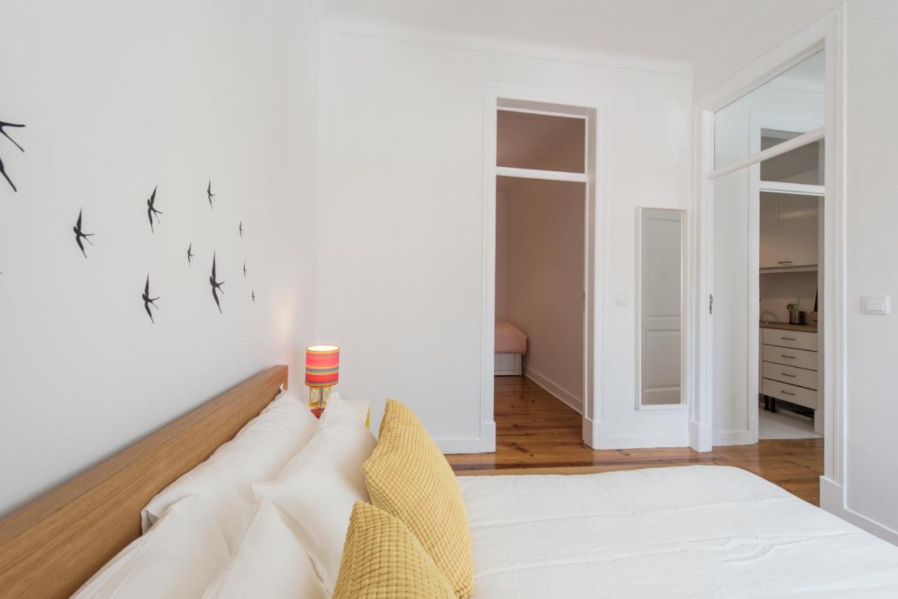 Cozy Apartment With Castel View Lisbon Exterior photo